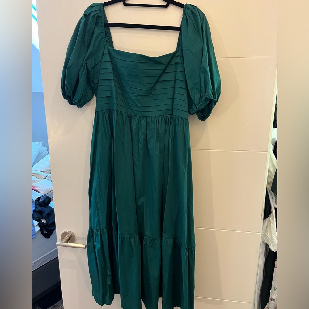NWT - Abercrombie Emerson Dress